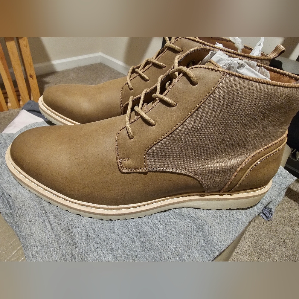 01. ALGO BOOTS